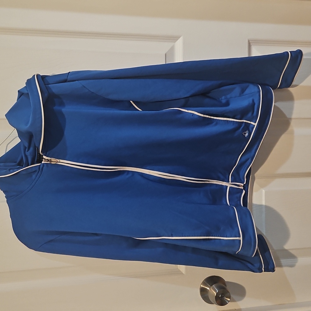 IZOD x-tra dry blue sweatshirt
